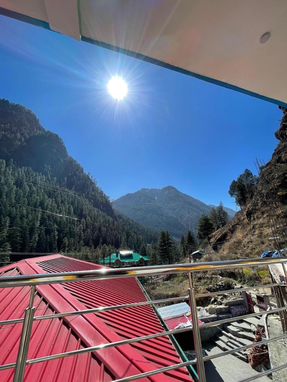 Trippy Homestay Kasol Exteriör bild