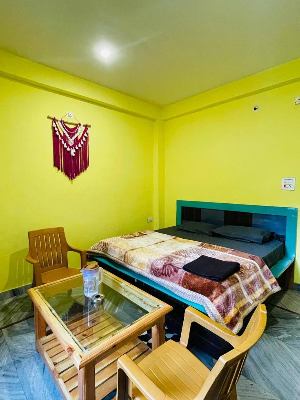 Trippy Homestay Kasol Exteriör bild