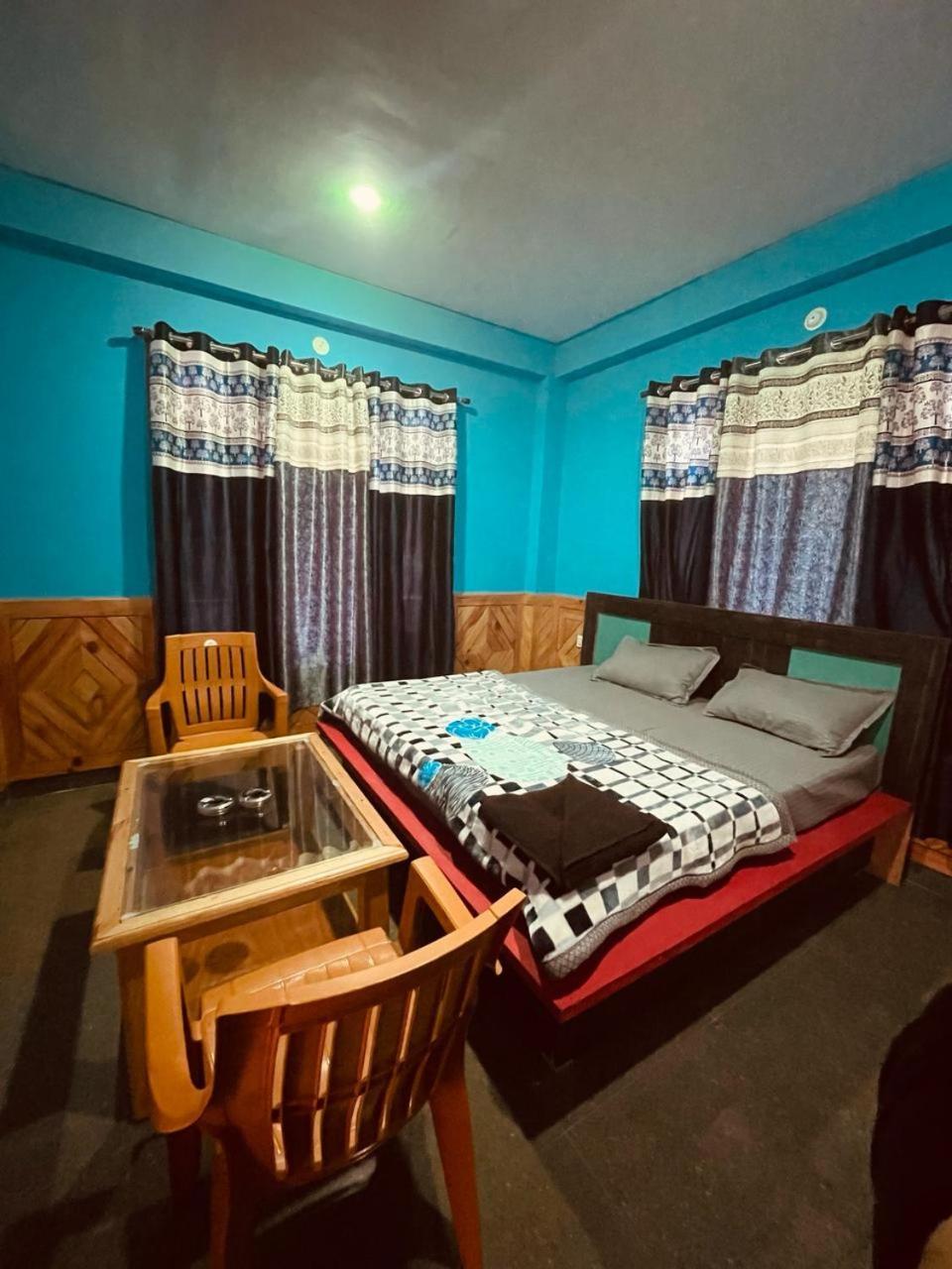 Trippy Homestay Kasol Exteriör bild